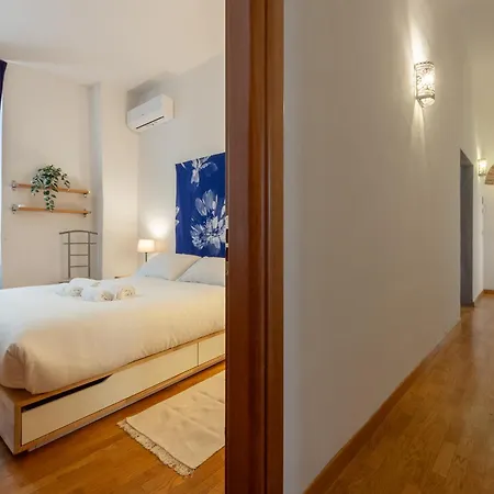 Don Minzoni Quiet Haven Apartment