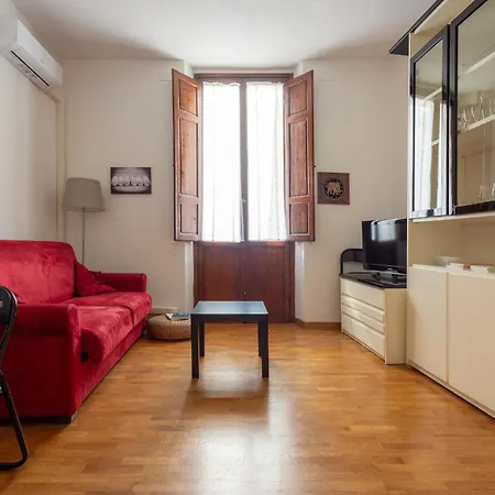 Don Minzoni Quiet Haven Apartment *